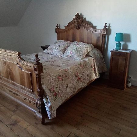 La Chambre De La Boule D 'Or Lanvallay Exteriér fotografie